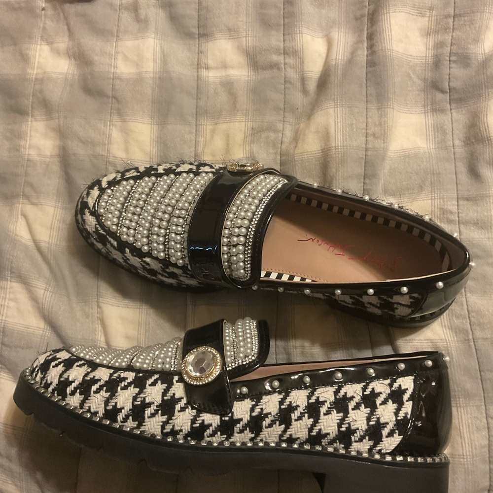 Betsy Johnson houndstooth and pearl loafers
